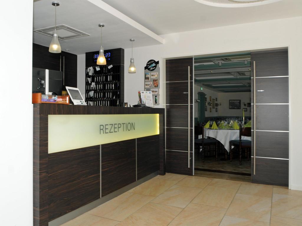 Hotel-Restaurant Thomsen Delmenhorst Eksteriør bilde